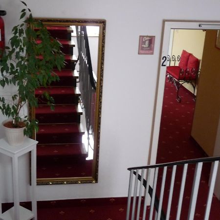 Hotel Geissler Stuttgart Ngoại thất bức ảnh
