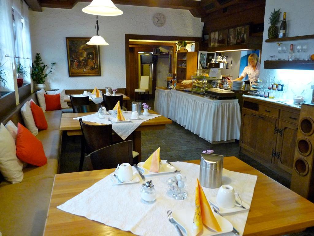 Hotel Geissler Stuttgart Ngoại thất bức ảnh